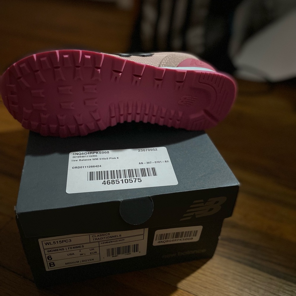 Multi-color New Balance - Picture 3 of 3